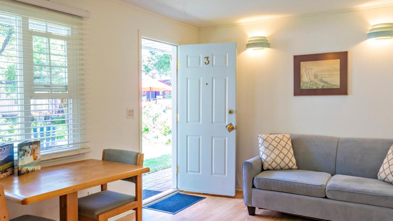 The Village Motel ナラマタ エクステリア 写真